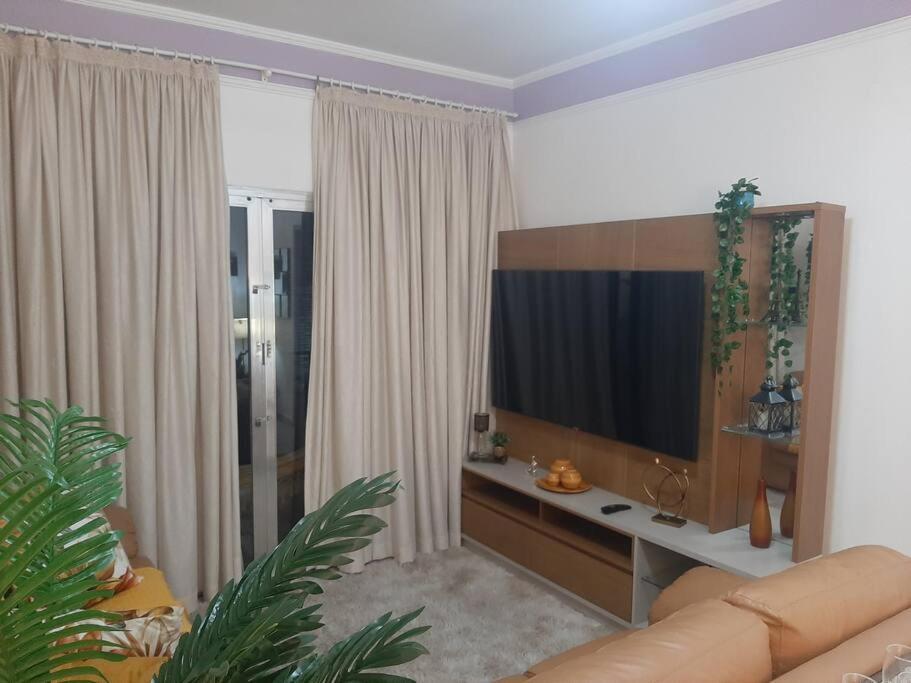 Apto Amplo, Confortavel, Bem Localizado, Asturias Guarujá Kültér fotó